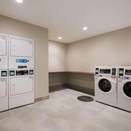 Everhome Suites Corona Dış mekan fotoğraf