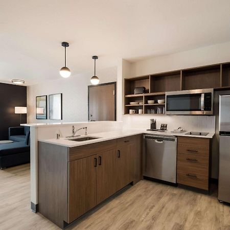 Everhome Suites Corona Dış mekan fotoğraf